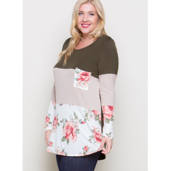 PLUS Caroline Floral Color Block Tunic - Picture 2 of 3